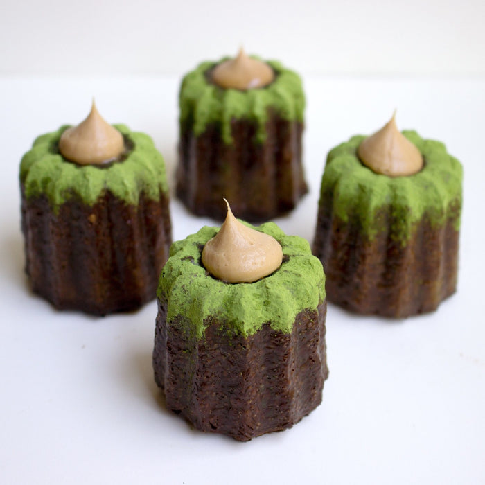 Matcha & Strawberry Canelé